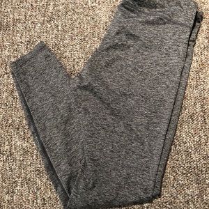 Live fit grey leggings